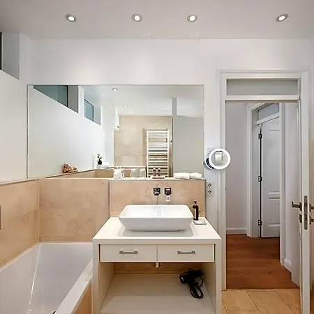 Hotel apartamentowy 120qm Deluxe Christina Im Stil Design Vosteen Naehe Der Kaiserburg Norymberga